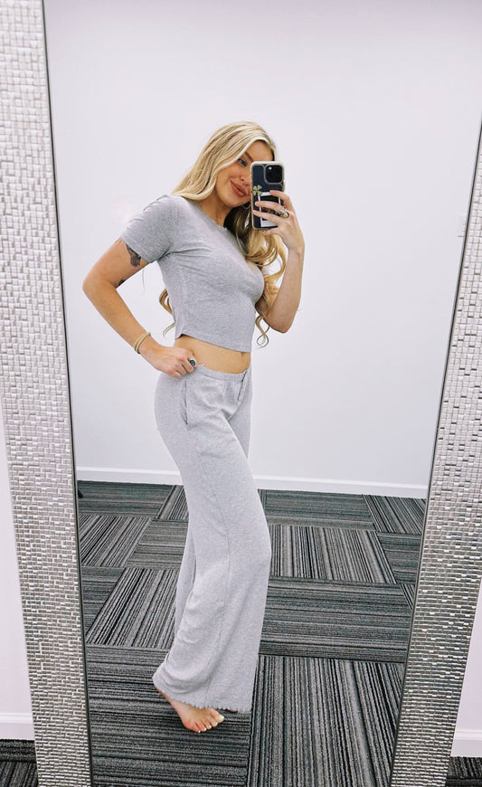 Grey Lounge- TOP